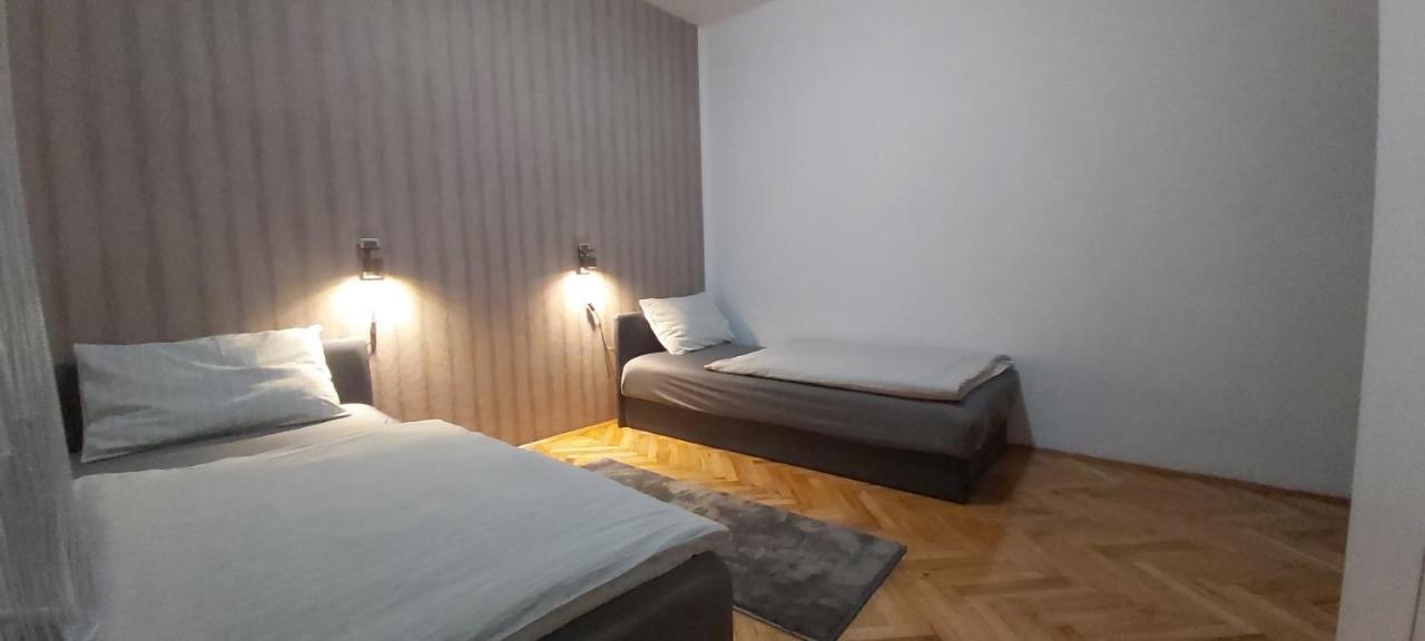 Apartman Excluziv Prijedor Luaran gambar