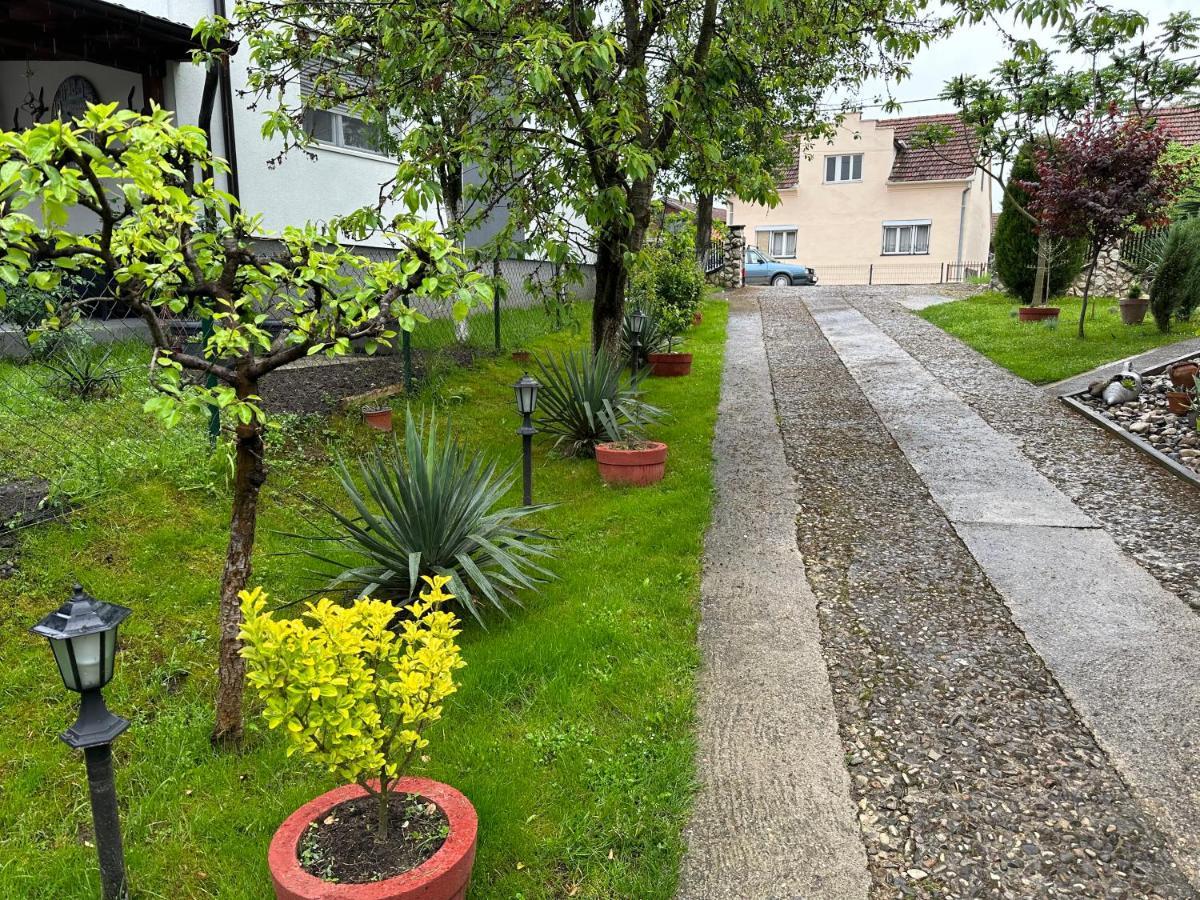 Apartman Excluziv Prijedor Luaran gambar