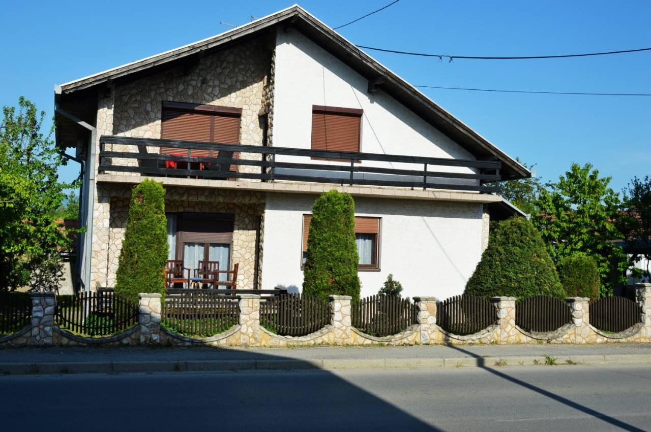 Apartman Excluziv Prijedor Luaran gambar